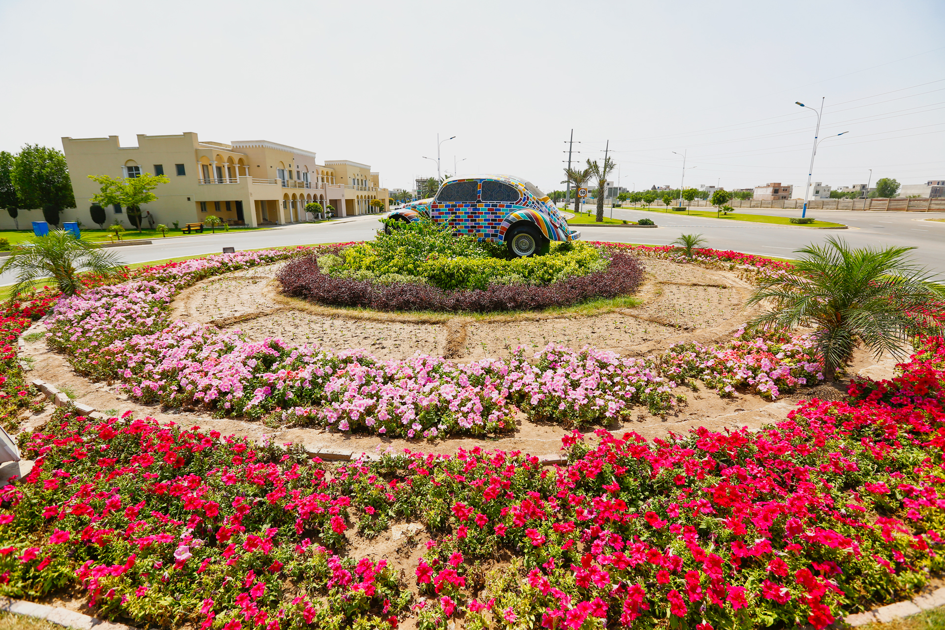 10 Marla Prime Location Plot For Sale Eastern Block Phase 1 LDA APPROVED Area